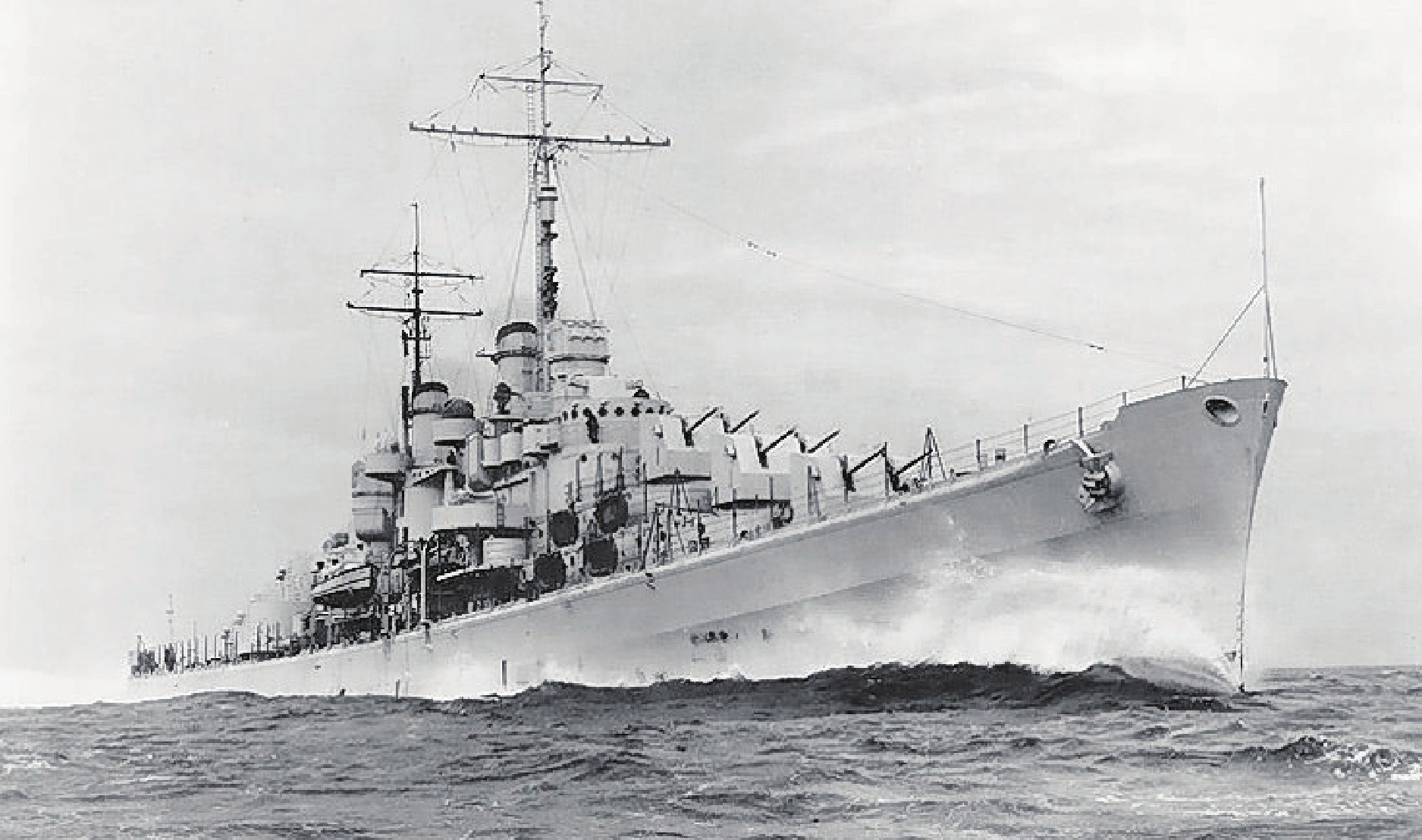 二戰(zhàn)最優(yōu)秀的輕巡洋艦，卓越性能與傳奇故事，二戰(zhàn)最優(yōu)秀的輕巡洋艦，卓越性能鑄就傳奇故事