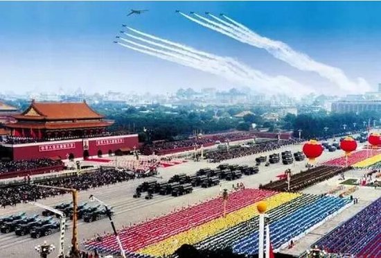 慶祝祖國(guó)輝煌，50周年國(guó)慶大閱兵高清完整版回顧，慶祝祖國(guó)輝煌，國(guó)慶大閱兵高清完整版回顧，共襄五十周年慶典盛況