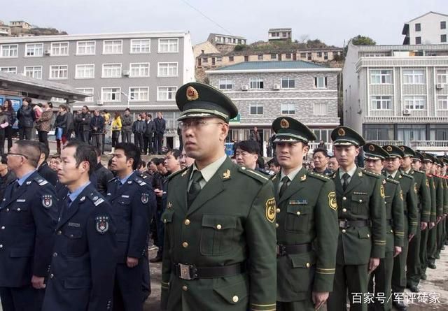 警備區(qū)權(quán)力詳解，究竟權(quán)力大小如何？，警備區(qū)權(quán)力深度解析，權(quán)力范圍與大小揭秘