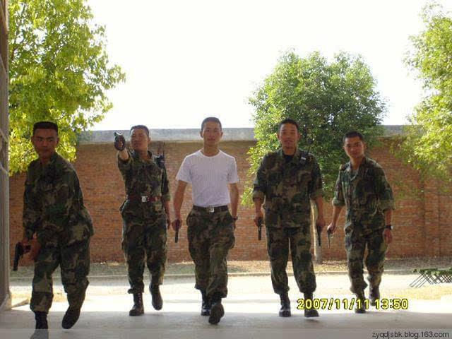 龍焱特種部隊大隊長，英勇無畏的領袖與傳奇戰(zhàn)士的典范，龍焱特種部隊大隊長，英勇無畏的領袖與戰(zhàn)士傳奇典范