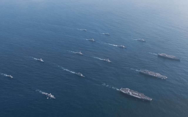 美軍艦穿越海峽，國際水域的航行自由與挑戰(zhàn)，美軍艦穿越海峽，航行自由與國際水域的挑戰(zhàn)
