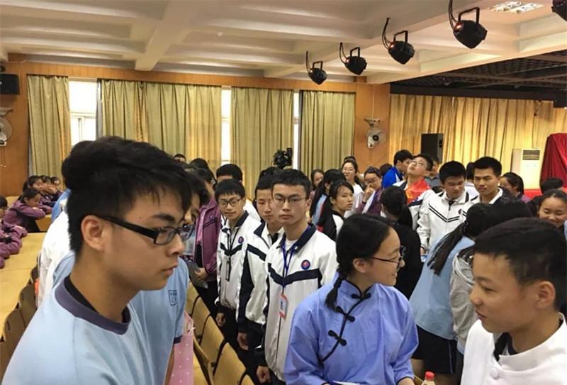 新澳門三中三6組免費(fèi)公開——探索與解析，澳門三中三最新6組數(shù)據(jù)解析與探索，免費(fèi)公開揭秘