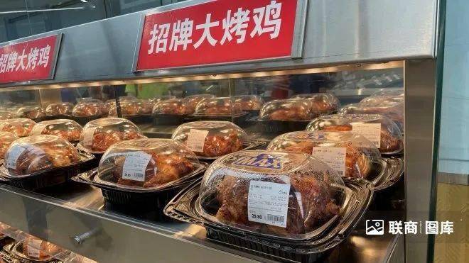 王中王493333中特馬特色，深度解析與探索，王中王彩票特色深度解析與探索，揭秘彩票背后的秘密