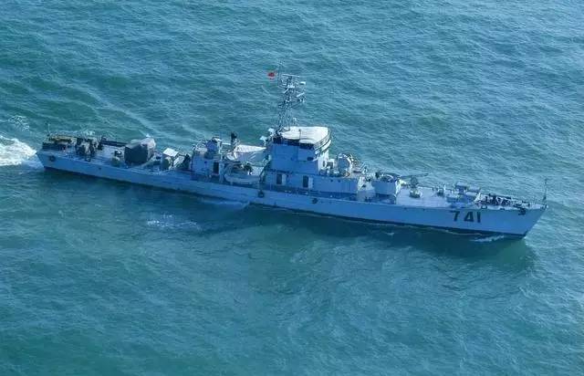 中國(guó)海軍艦艇發(fā)展史，從遠(yuǎn)古到現(xiàn)代的海上力量崛起，中國(guó)海軍艦艇發(fā)展史，海上力量的崛起之路