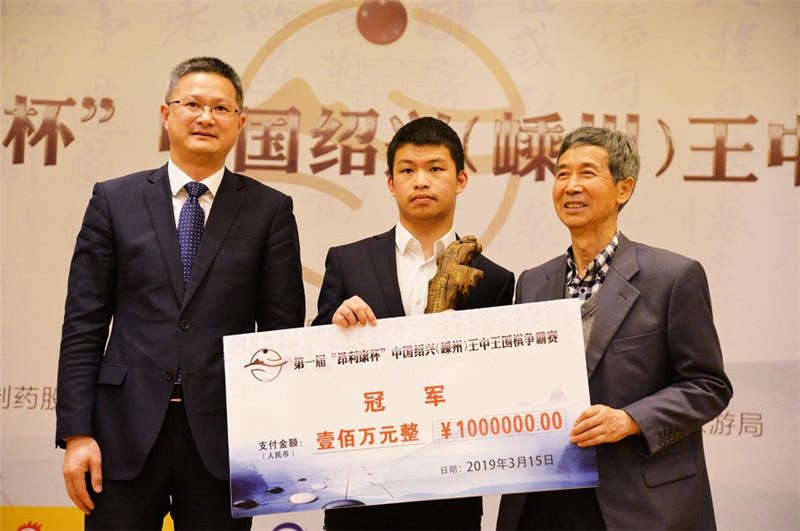 王中王鐵算一肖，揭秘生肖運勢與神秘預(yù)測，揭秘生肖運勢與預(yù)測，王中王鐵算一肖的獨特洞察